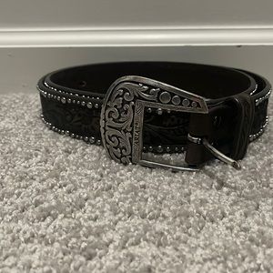 Women’s Ariat belt